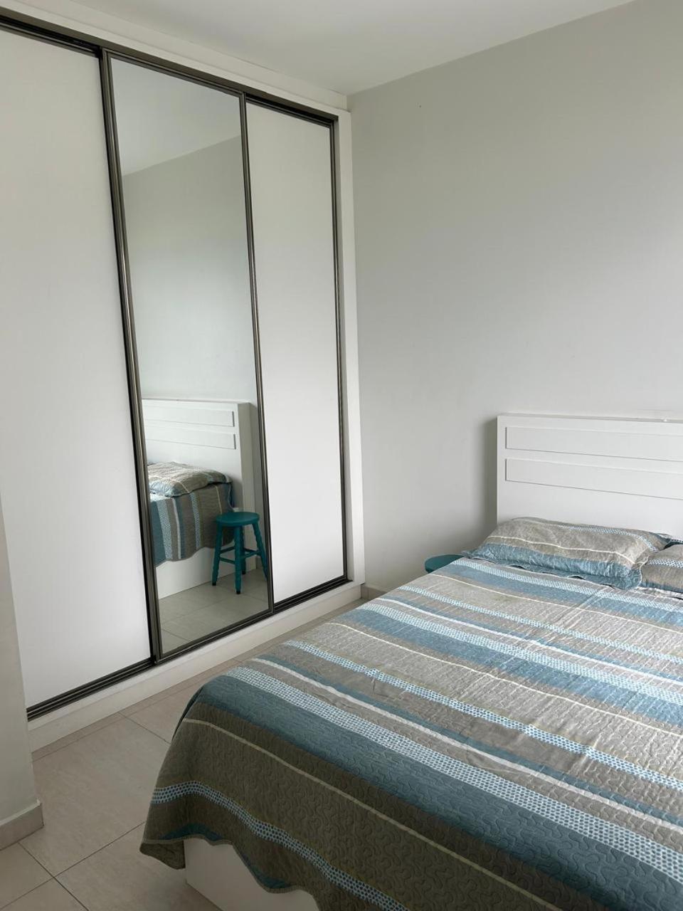 Apartamento Com Vista Para O Mar Na Av Atlantica Em Balneário Camboriú Exterior foto